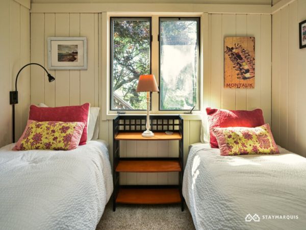 Hamptons Home 1020545