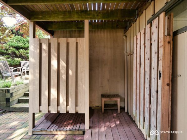 Hamptons Home 1020545