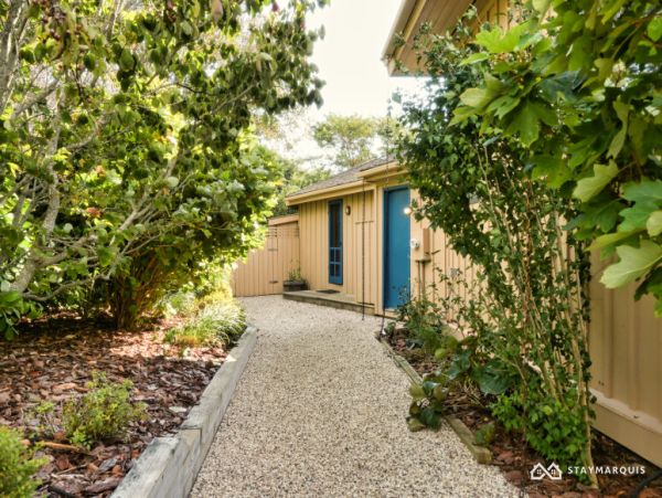 Hamptons Home 1020545