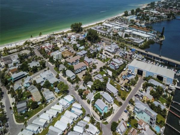 Anna Maria Island Holmes Beach Condo 1020546