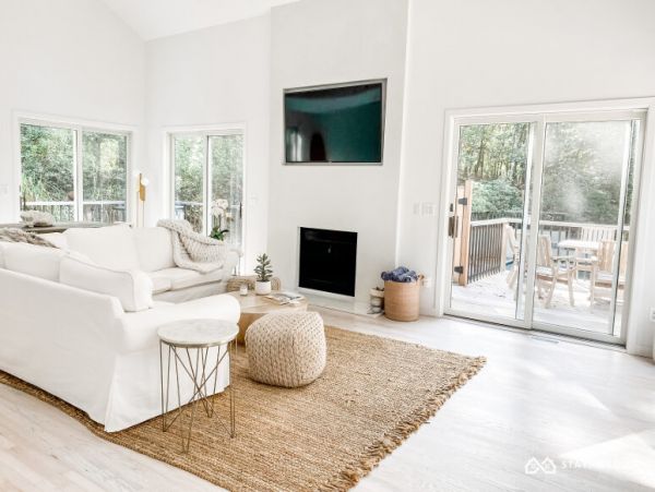 Hamptons Home 1020547