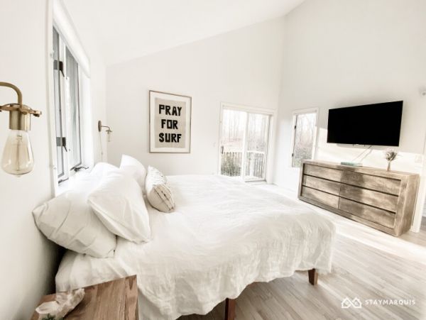 Hamptons Home 1020547