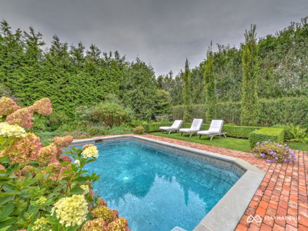 Hamptons Home 1020549