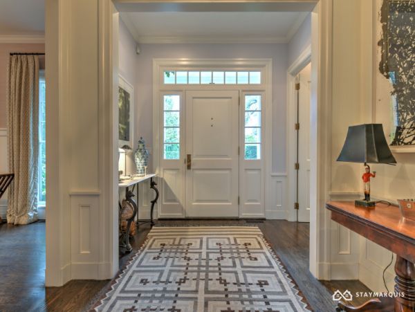 Hamptons Home 1020549