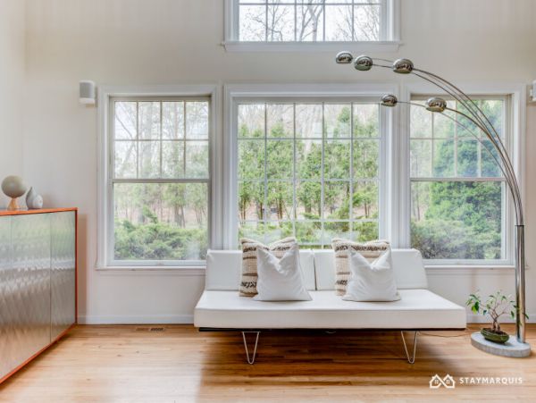 Hamptons Home 1020550