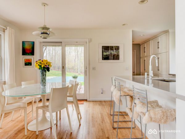 Hamptons Home 1020550