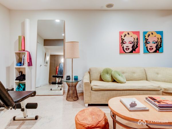 Hamptons Home 1020550