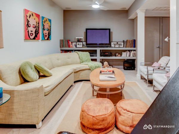 Hamptons Home 1020550