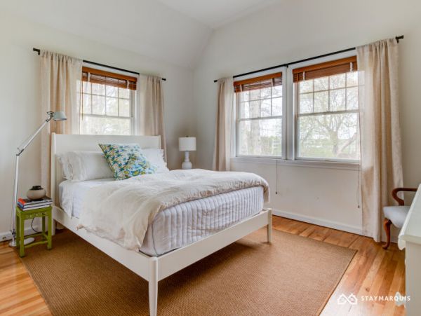 Hamptons Home 1020550