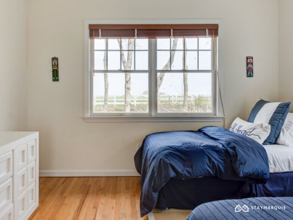 Hamptons Home 1020550