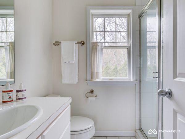 Hamptons Home 1020550