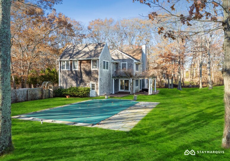 Hamptons Home 1020550