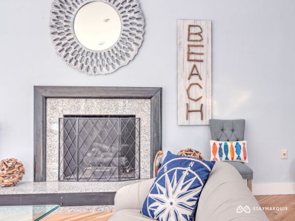 Hamptons Home 1020551