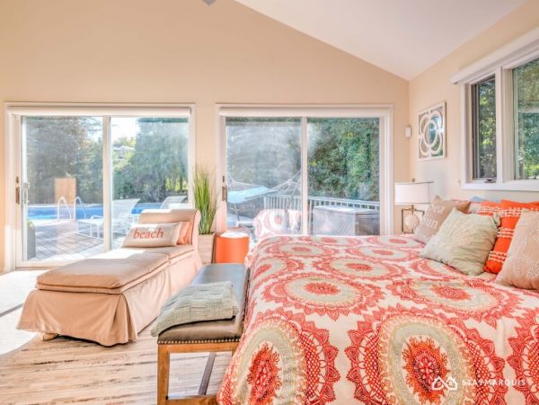 Hamptons Home 1020551