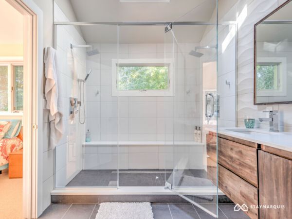 Hamptons Home 1020551