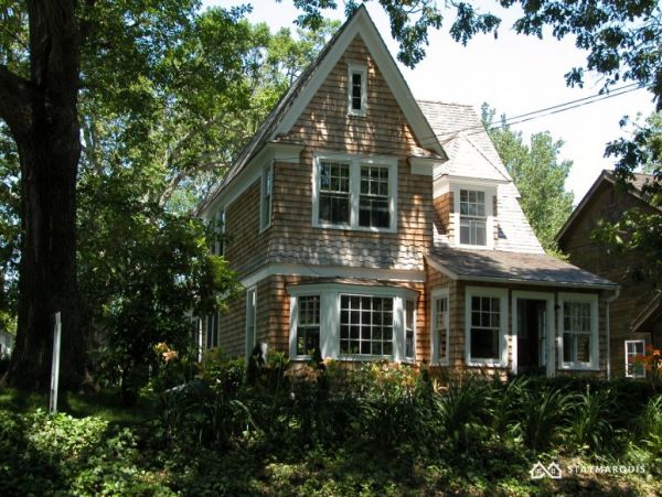 Hamptons Home 1020552