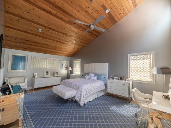 Hamptons Home 1020553