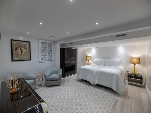 Hamptons Home 1020553