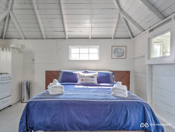 Hamptons Home 1020555