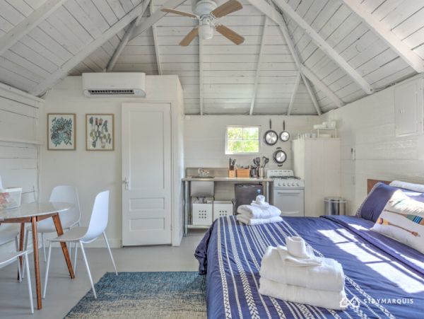 Hamptons Home 1020555