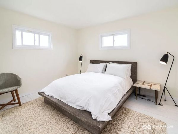 Hamptons Home 1020556