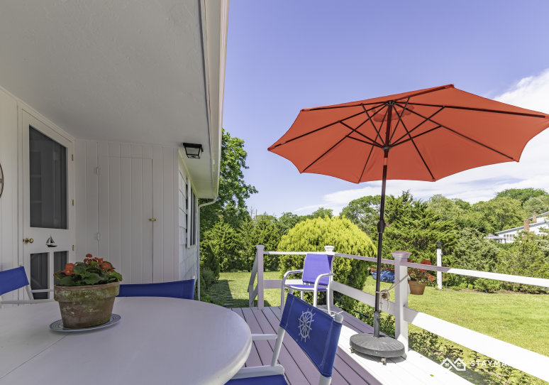 Hamptons Home 1020558