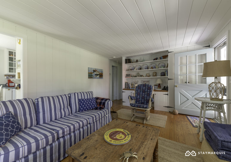 Hamptons Home 1020558