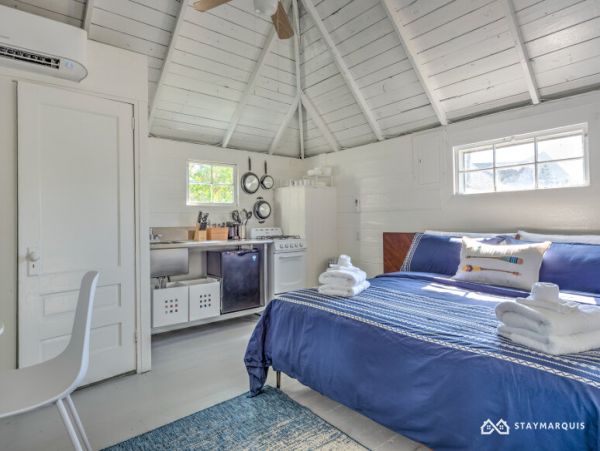 Hamptons Home 1020559