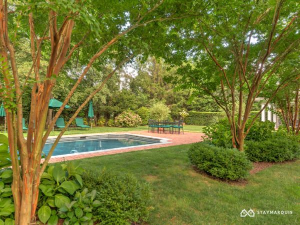 Hamptons Home 1020560