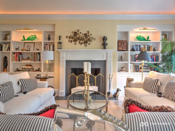 Hamptons Home 1020560