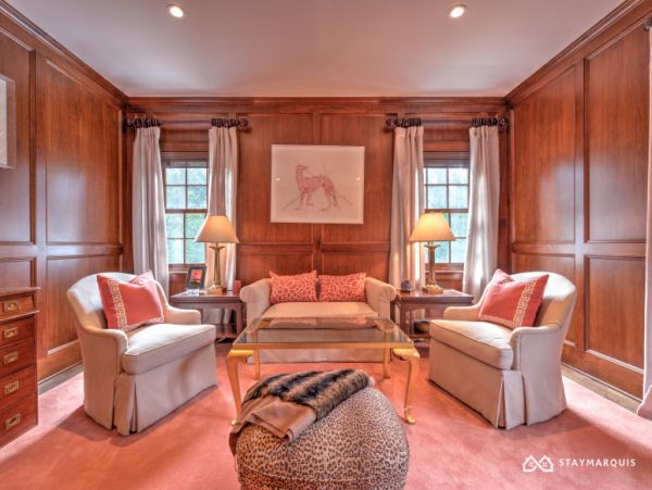 Hamptons Home 1020560