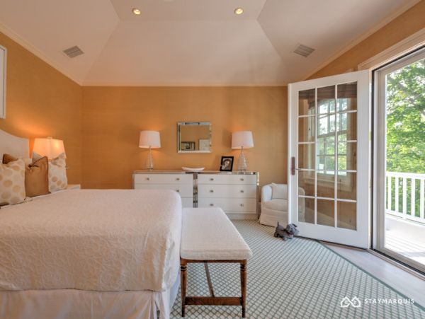 Hamptons Home 1020560
