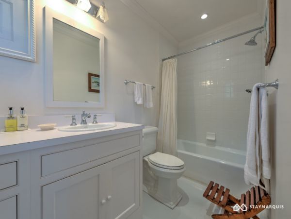 Hamptons Home 1020560