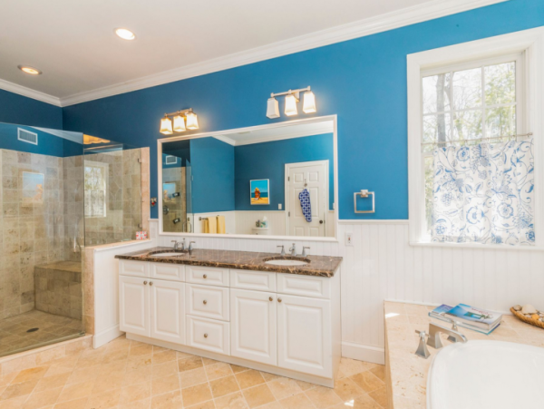 Hamptons Home 1020561