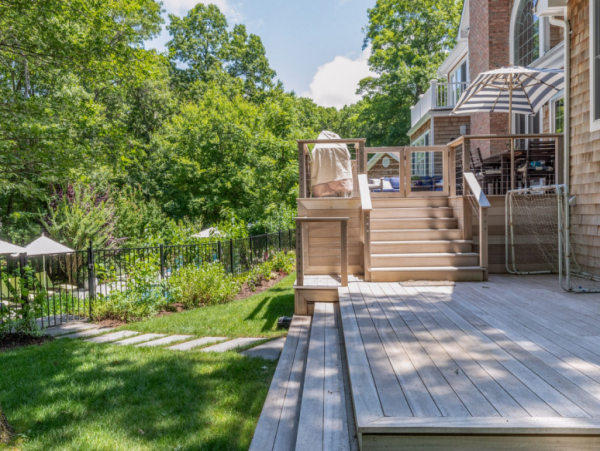 Hamptons Home 1020561