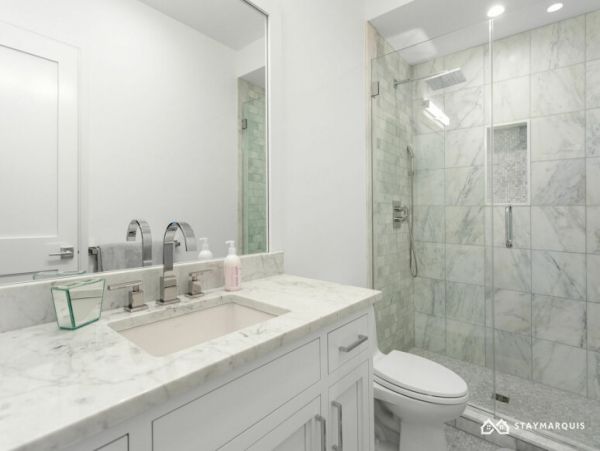 Hamptons Home 1020562
