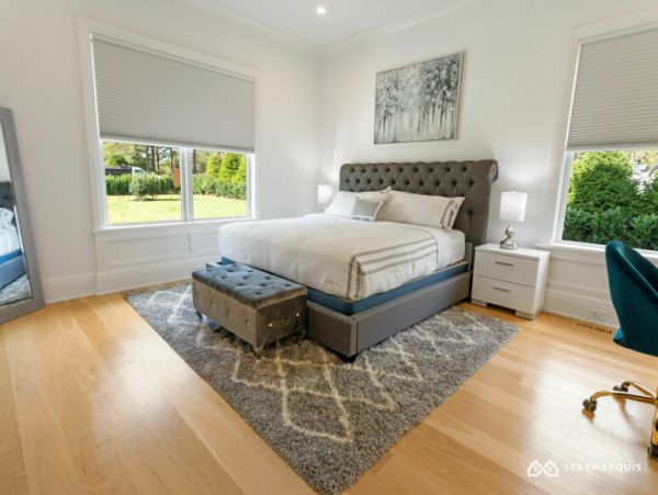 Hamptons Home 1020562