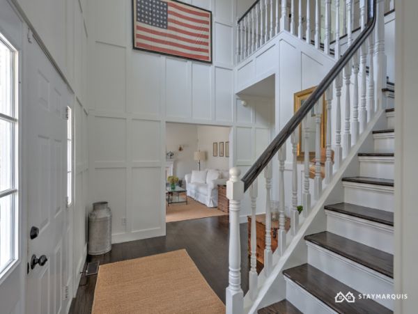 Hamptons Home 1020563