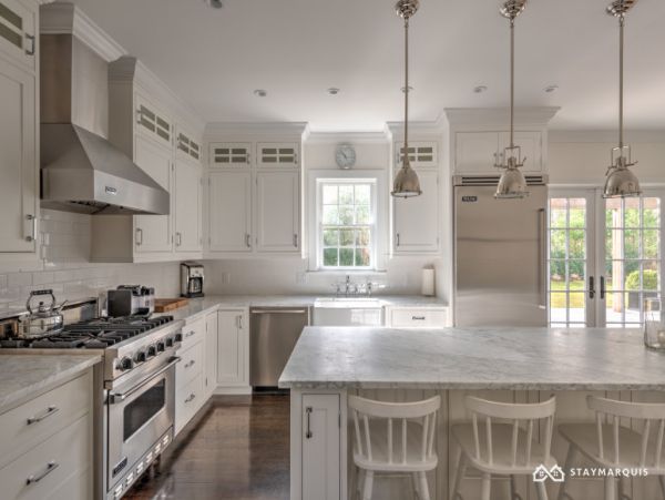 Hamptons Home 1020563