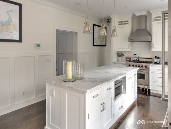 Hamptons Home 1020563