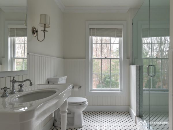 Hamptons Home 1020563