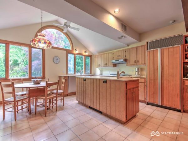 Hamptons Home 1020565