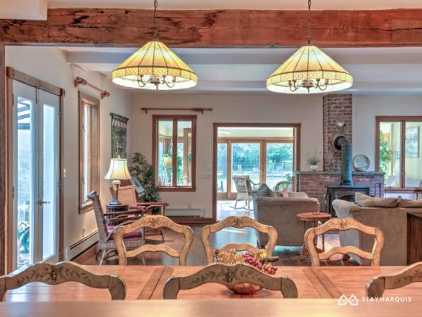 Hamptons Home 1020565