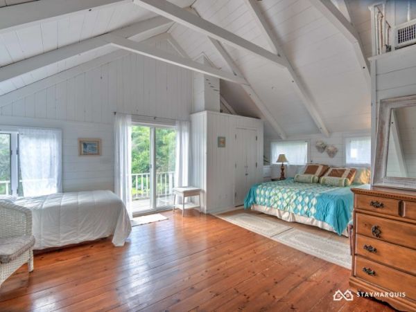 Hamptons Home 1020565