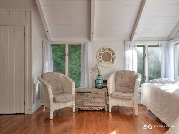 Hamptons Home 1020565