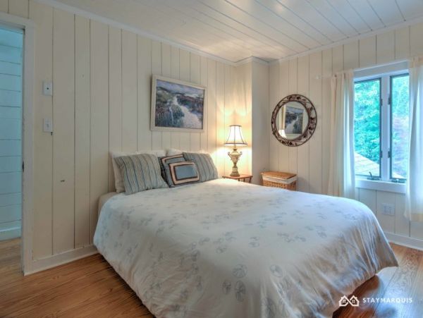 Hamptons Home 1020565