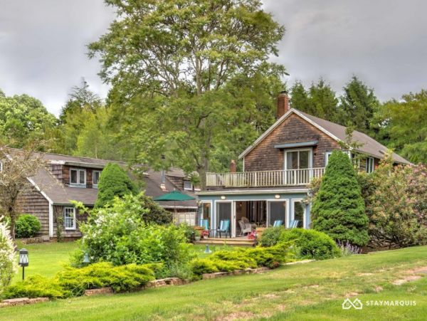Hamptons Home 1020565