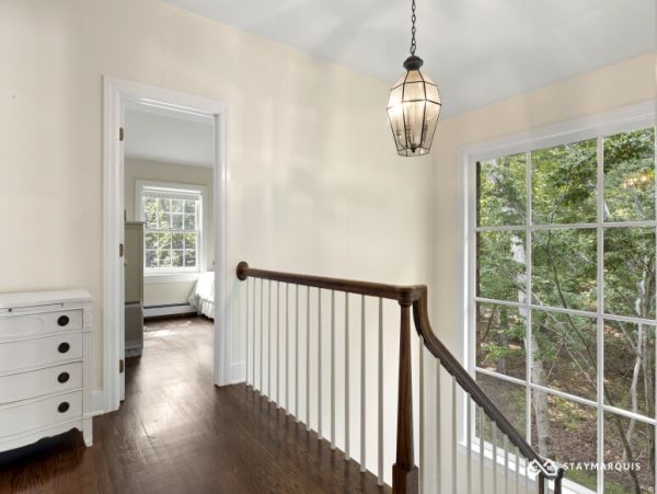 Hamptons Home 1020566