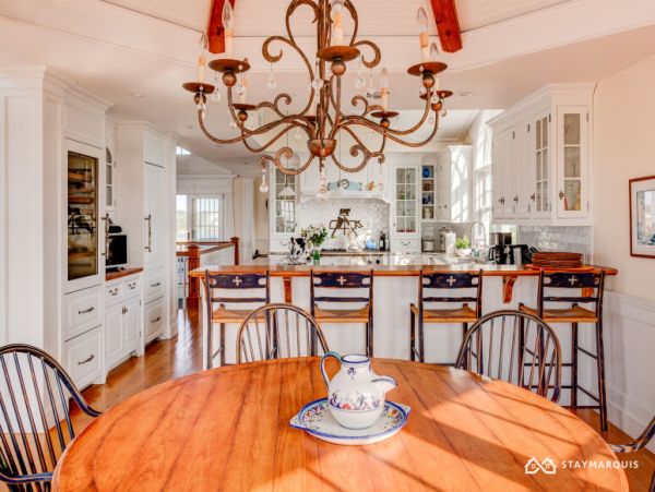 Hamptons Home 1020567