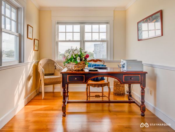 Hamptons Home 1020567